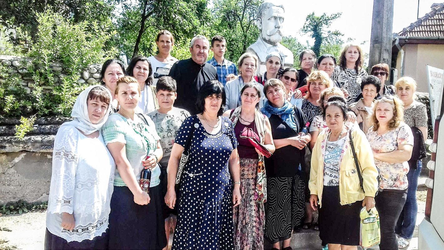 Pelerinaje pentru credincioşii parohiilor Obedeanu şi Smârdan 35375