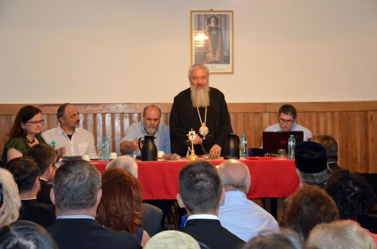 Protopopul Florea Mureșan, evocat la parohia clujeană „Sfânta Treime” 35363