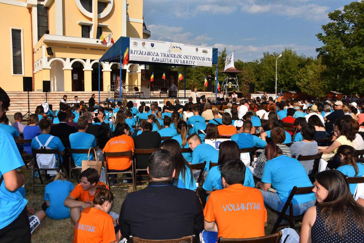 Întâlnirea Tinerilor Ortodocși din Banatul de Munte 35325