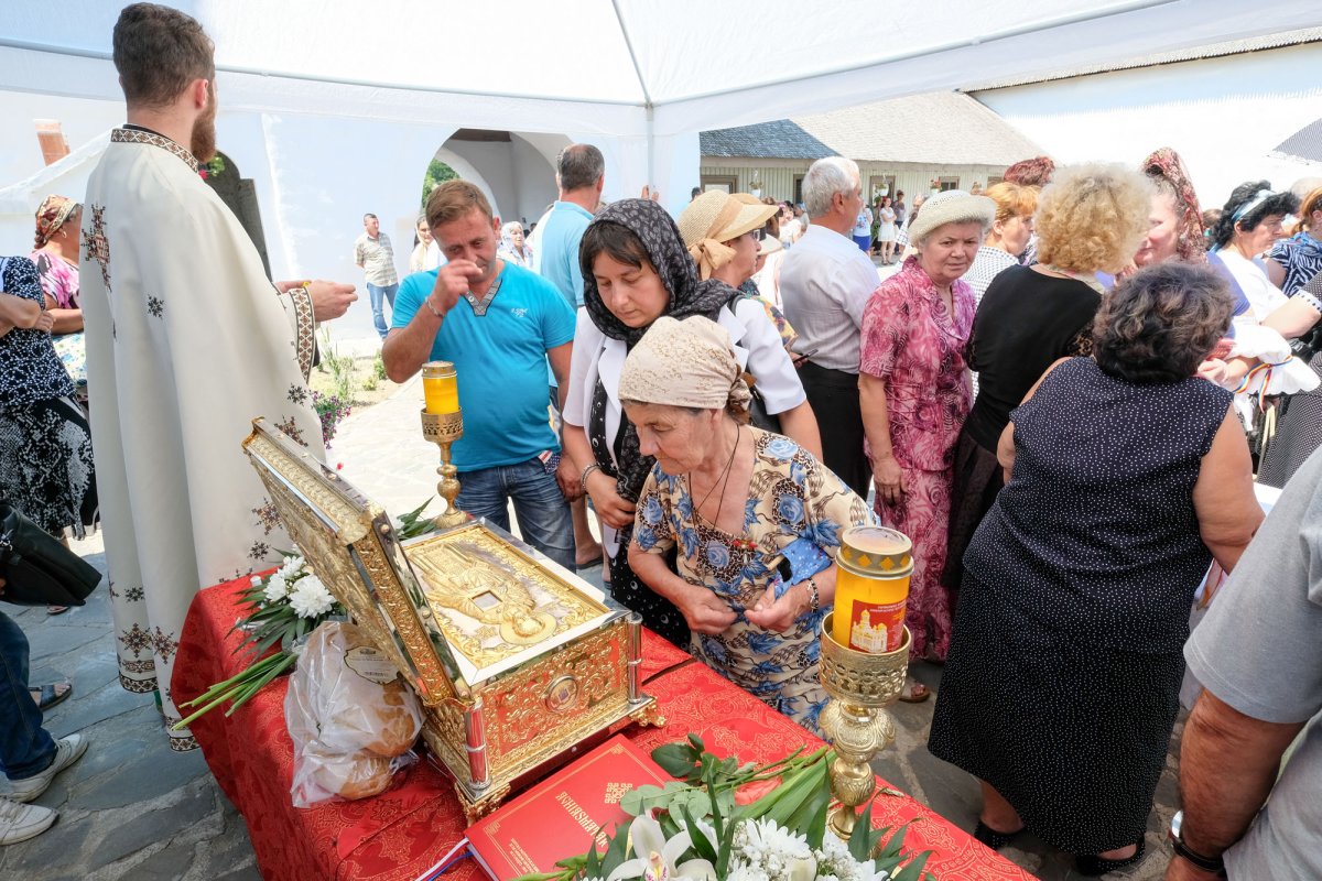 Un vechi ansamblu monahal a fost readus în lumină 35344