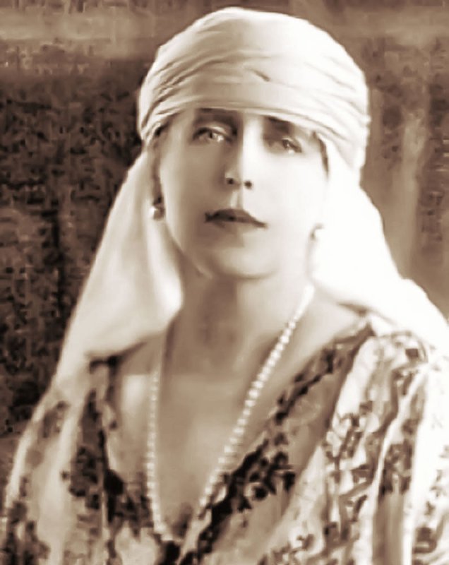 O regină ca din povești - Maria 35235