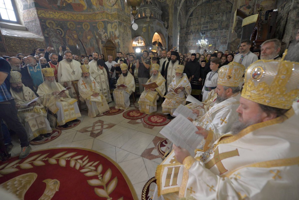 PS Părinte Damaschin Dorneanul a fost hirotonit şi instalat la Suceava 35098