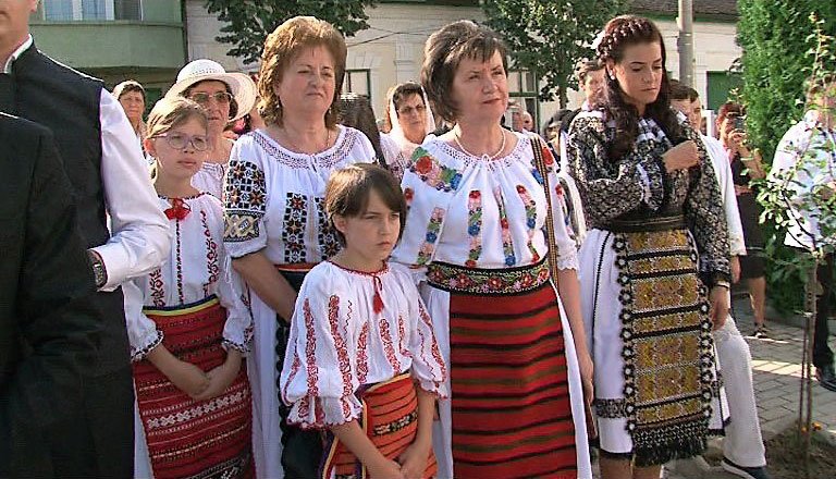 Slujiri arhierești în Duminica a 7-a după Rusalii 35042