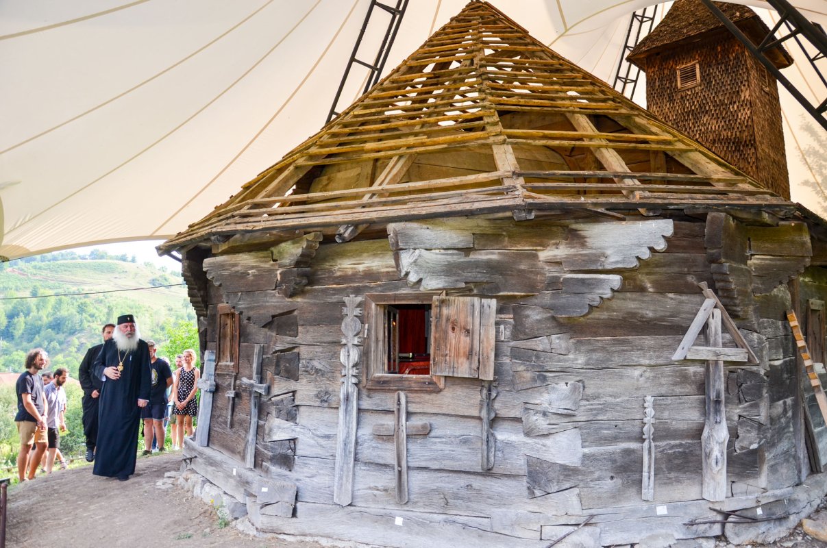 Atelier pentru restaurarea bisericii de la Crivina de Sus 35000