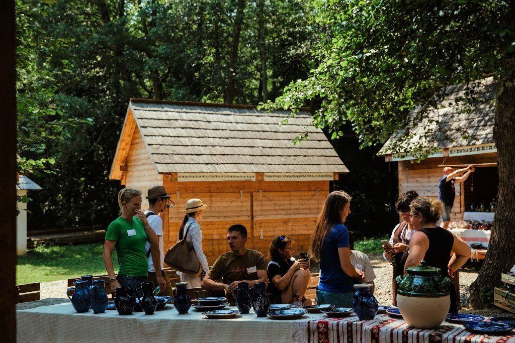 Peste 12.400 vizitatori la Târgul de ceramică de la Muzeul din Dumbrava Sibiului 34992