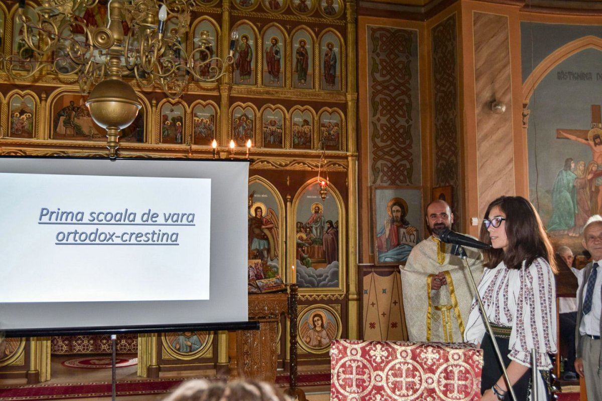 Şcoală de vară la Parohia Valea Bisericii 34996