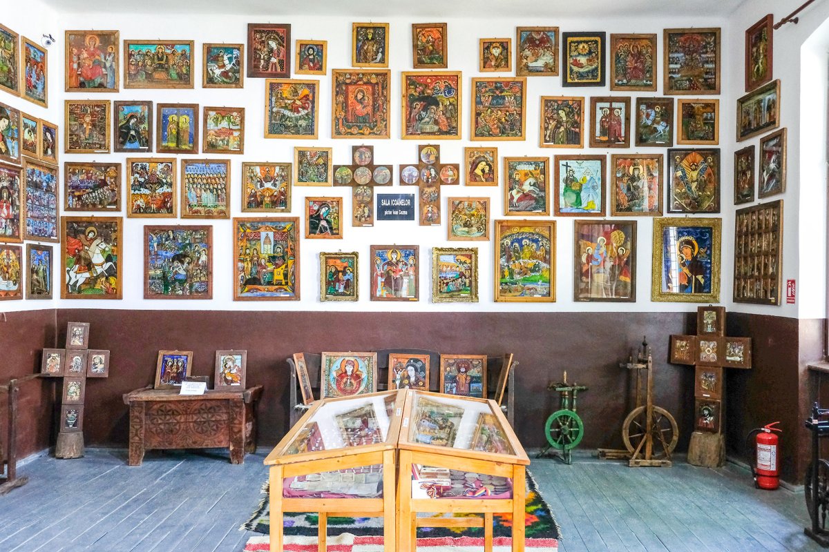 Veșnicia din icoanele satului sălăjean Borza 35005