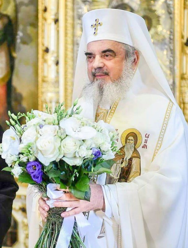 Amintiri și cuvânt bun la ceas aniversar 34965