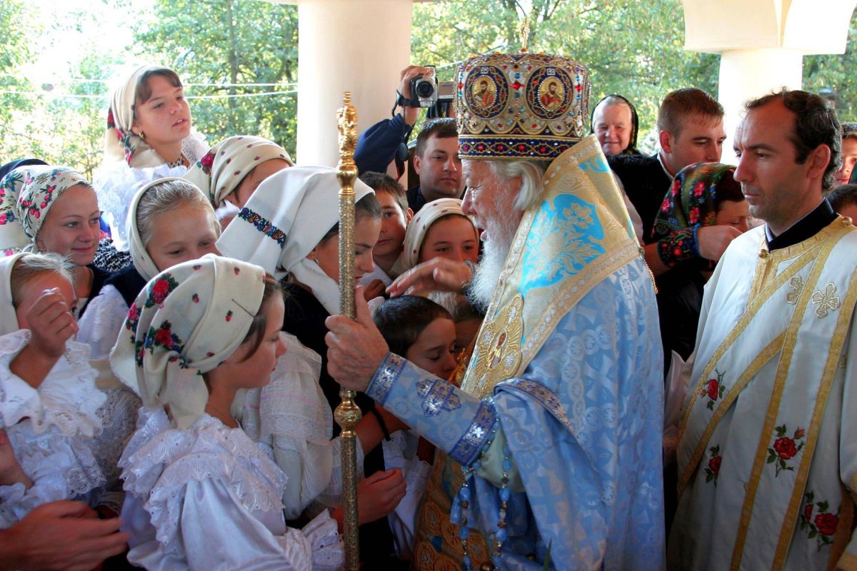 „Delicatețea lui spărgea orice barieră a protocolului” 34847