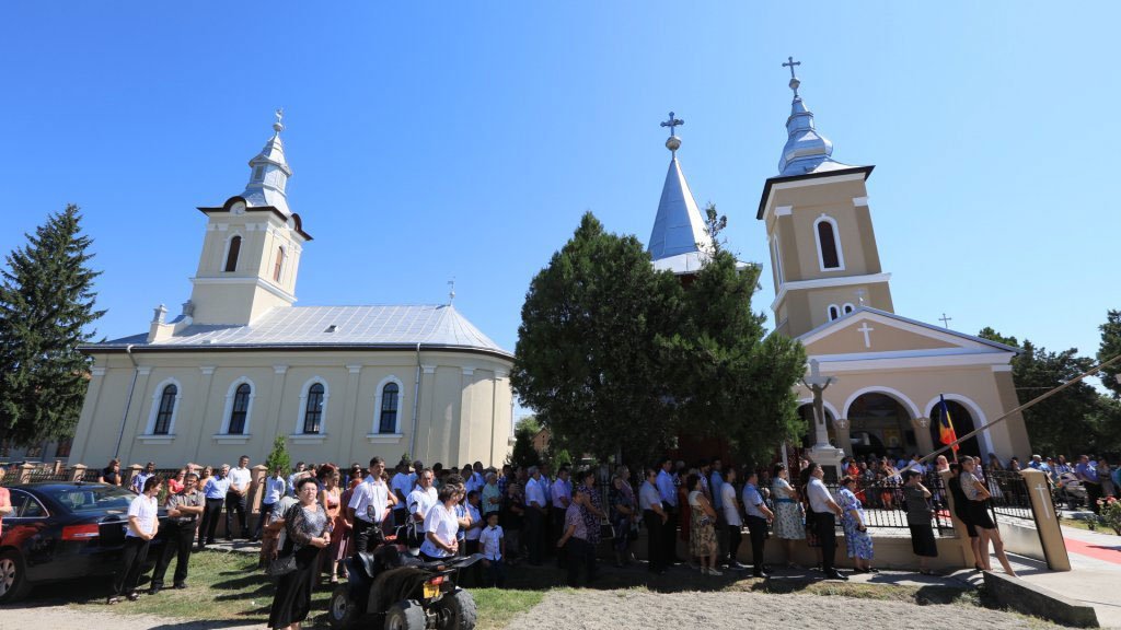 Slujiri arhierești în duminica a 8-a după Rusalii 34638