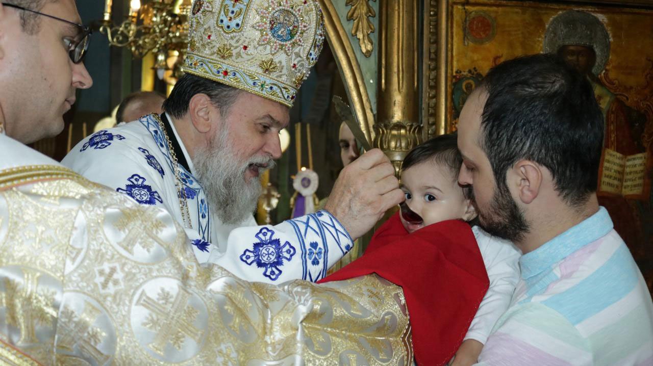 Slujiri arhiereşti în Muntenia şi Dobrogea 34686