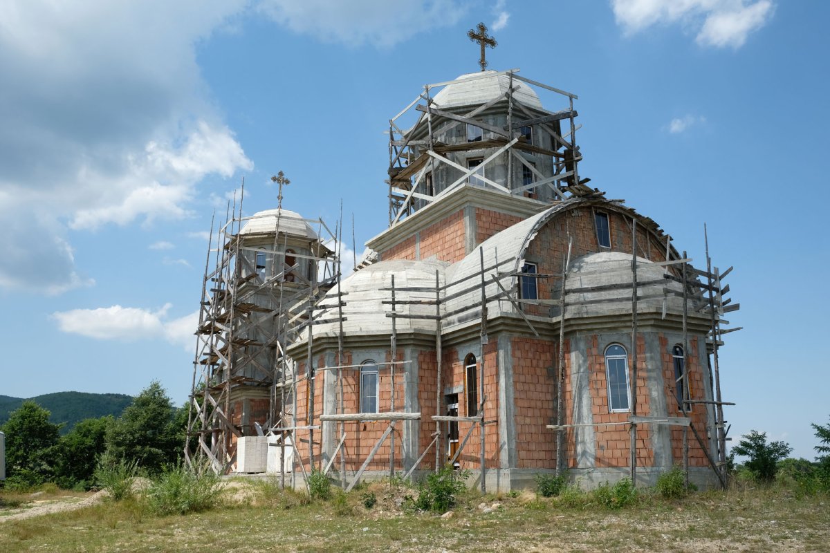 Preoteasa, satul ce renaște  din sine și din credință 34597