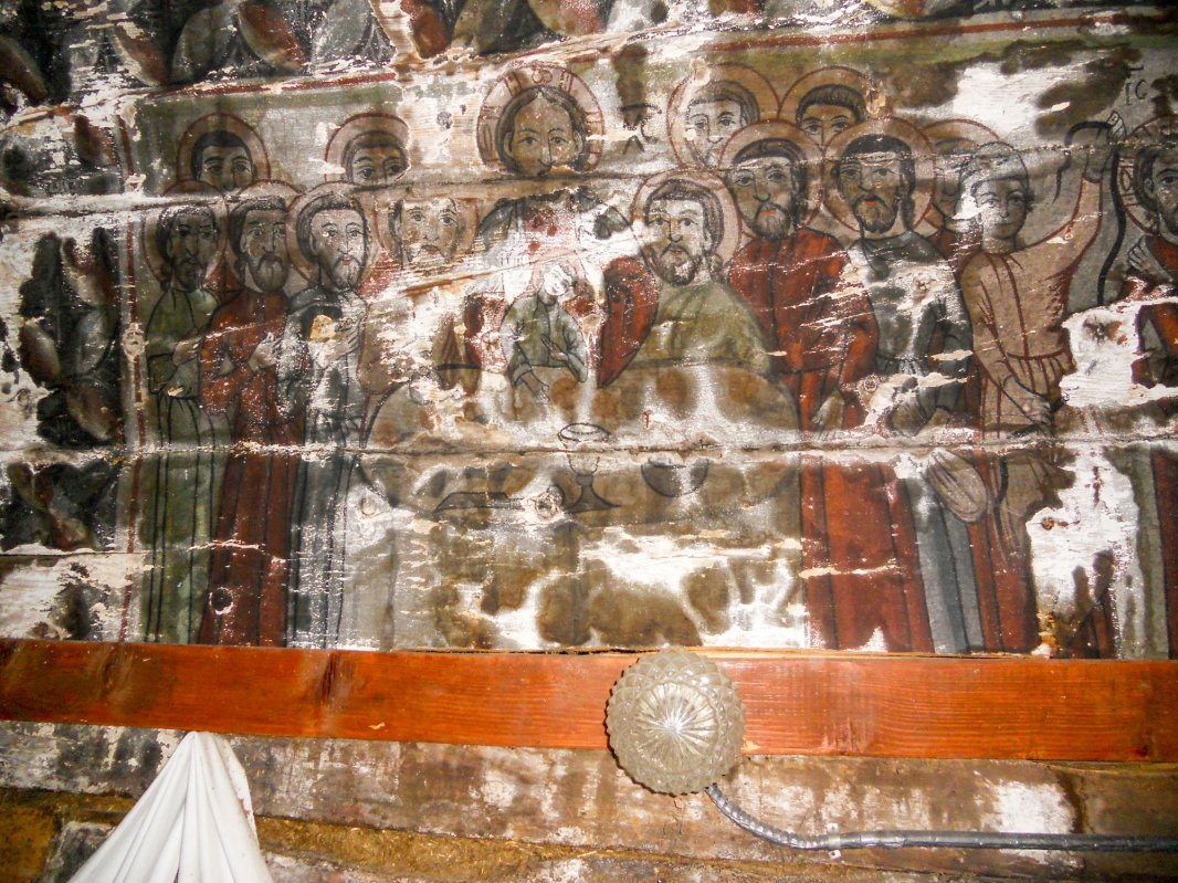 Originala bisericuță de lemn din Borza 34538