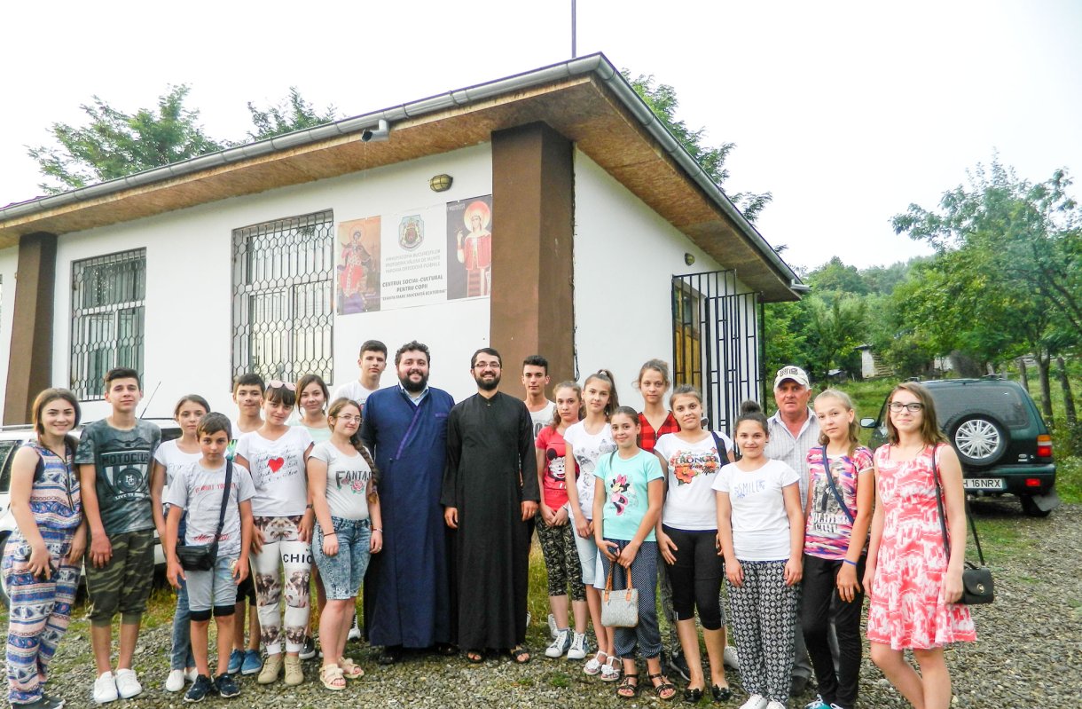 Tabere gratuite pentru elevii merituoși 34558