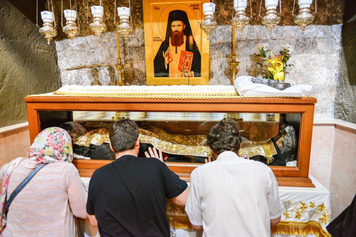 Mijlocitor fierbinte pentru neamul său 34333