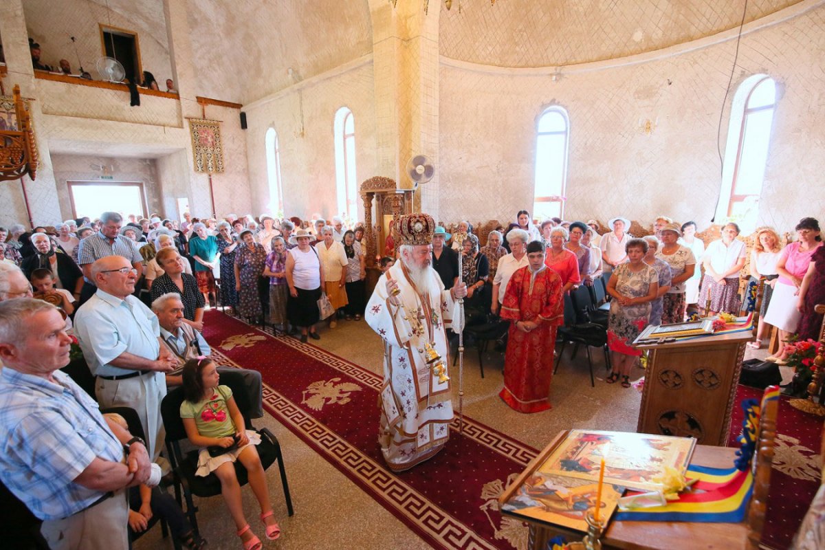 Sfințirea clopotelor la Parohia Turda Fabrici 34370