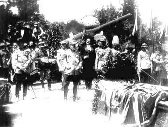 Flacăra veșnică a memoriei eroului necunoscut 34380