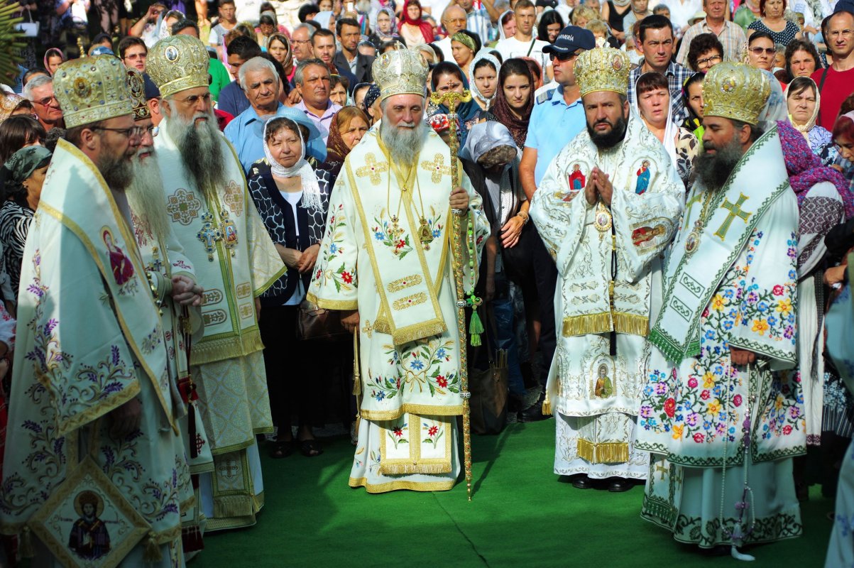 Sobor de arhierei la hramul Mănăstirii Lainici 34229