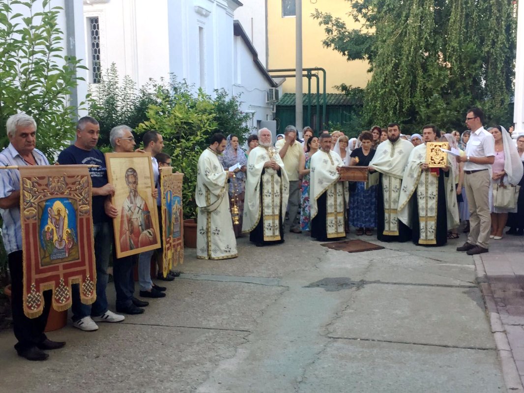 Bucurii duhovnicești la Parohia „Sfânta Maria”-Miron Patriarhul din Capitală 34200