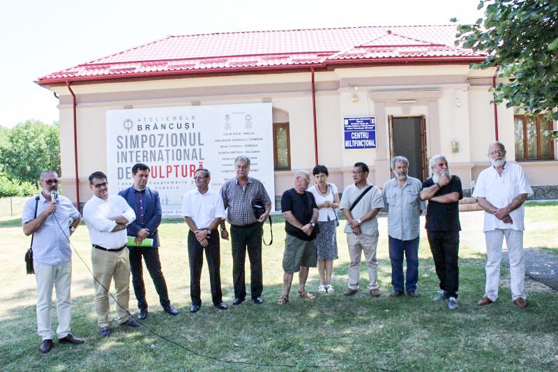 Simpozionul internaţional de sculptură de la Târgu Jiu 34163