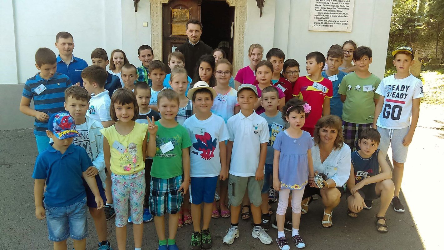 „Universul copiilor” la parohia clujeană „Sfânta Treime” 34152