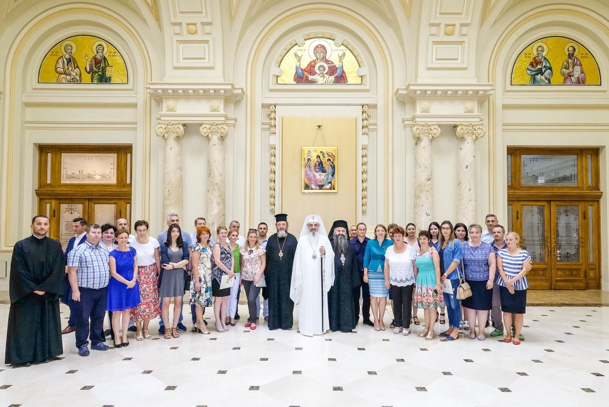 Biserica a donat dispozitive medicale pentru 20 de spitale 34103