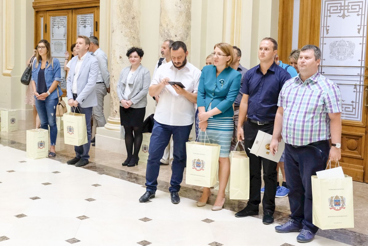 Biserica a donat dispozitive medicale pentru 20 de spitale 34106