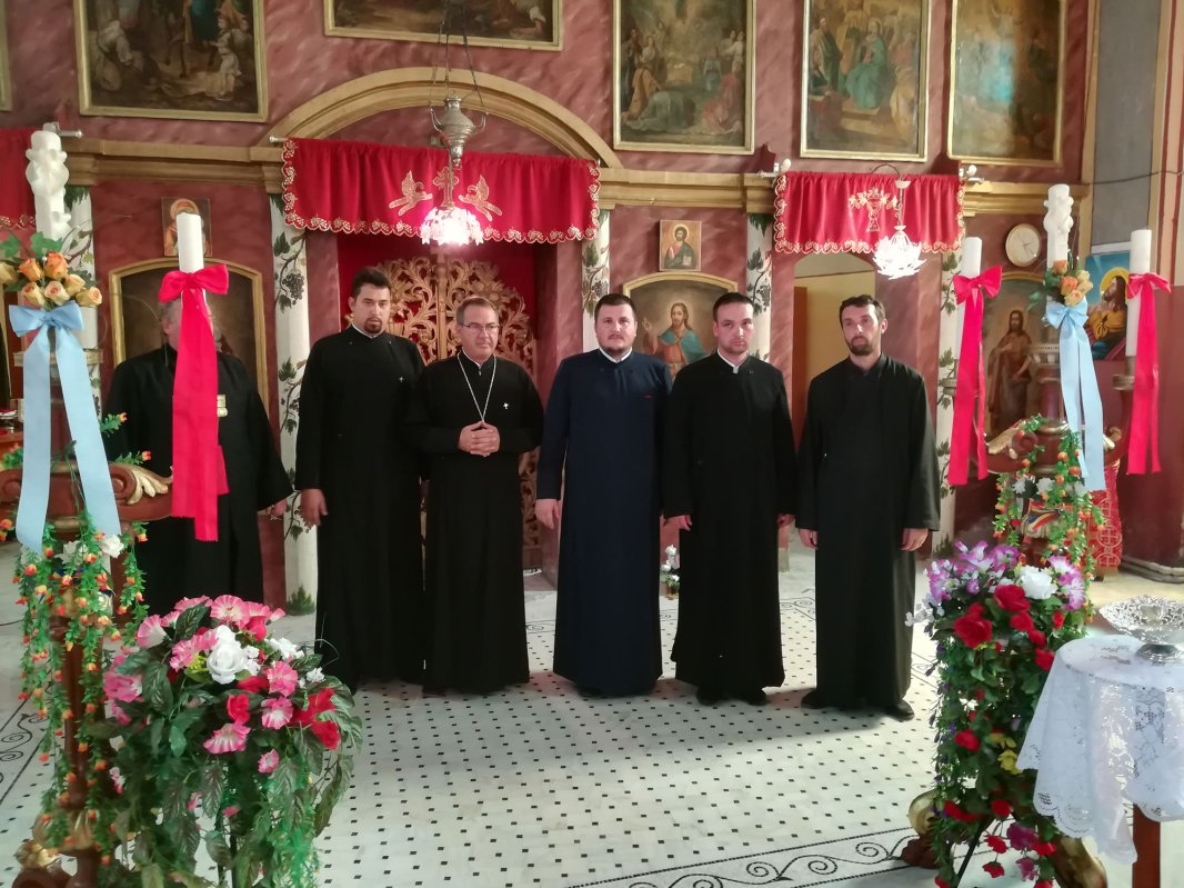 Cercuri misionar-pastorale în parohiile arădene 34100