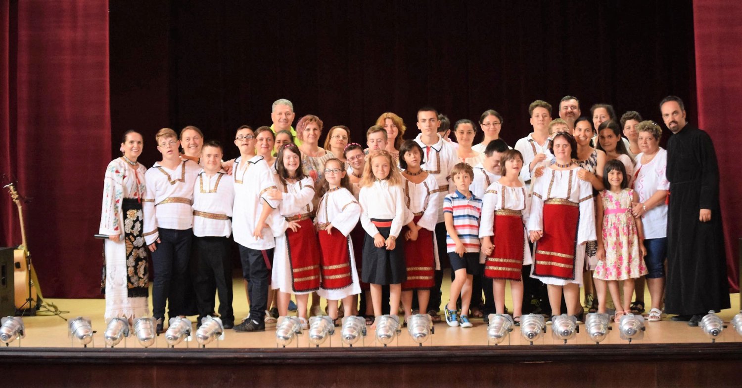 Tabără pentru tineri cu dizabilități, la Parohia Bartolomeu Nord, Braşov 34078