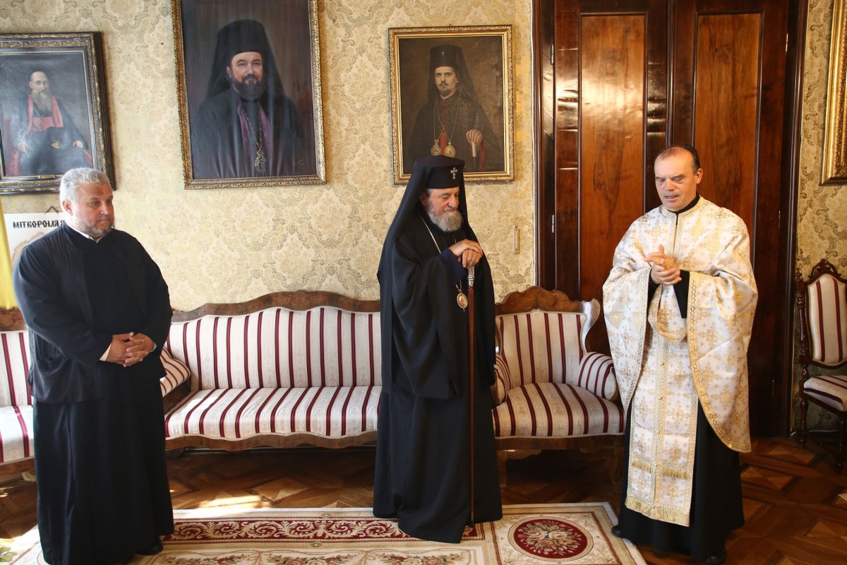 IPS Mitropolit Laurențiu și-a cinstit sfântul ocrotitor 34022