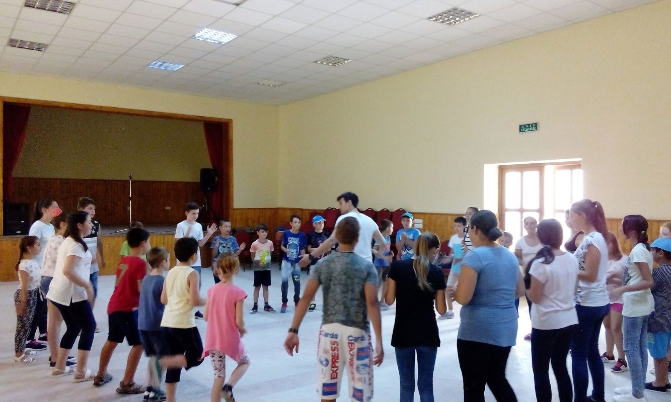Activitate cu tinerii în Parohia Cetea, Alba Iulia 33933