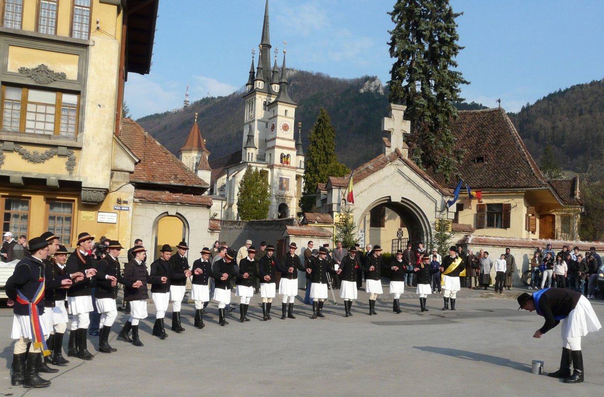 Proiectulul cultural „Muzeul din Casa Junilor", la Brașov 33931