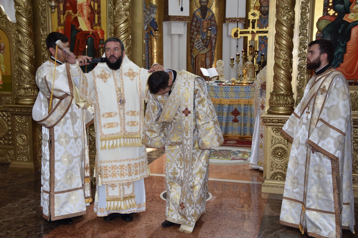 Slujire și misiune în Episcopia Caransebeșului 33943