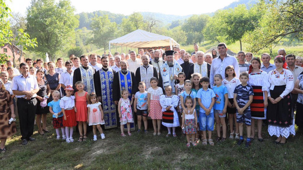 Slujiri arhierești în Episcopia Maramureșului și Sătmarului 33920