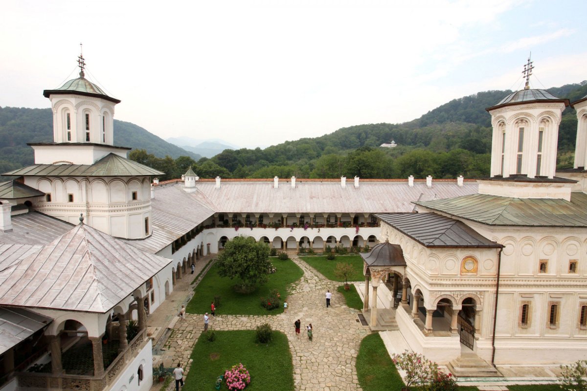 Două mari praznice iubite în Oltenia 33829