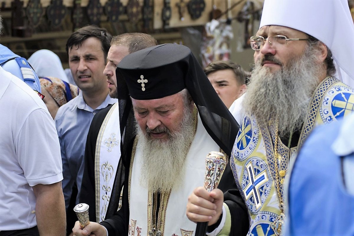 Procesiunea „La Nicula colo-n deal” 33818