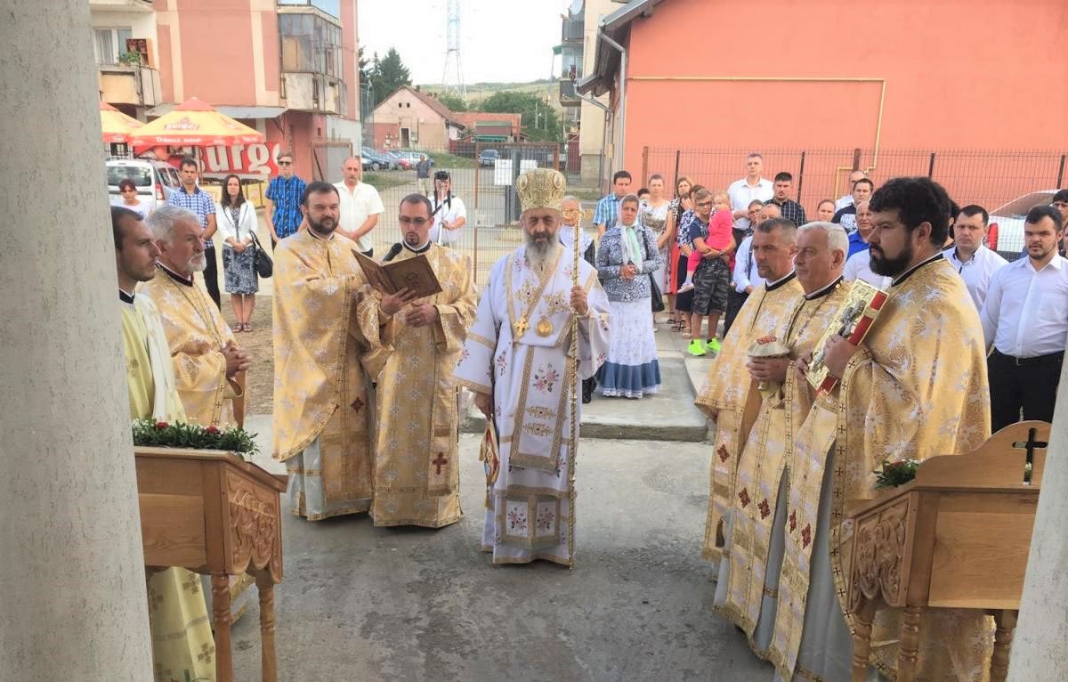 Târnosiri și binecuvântări arhierești 33814