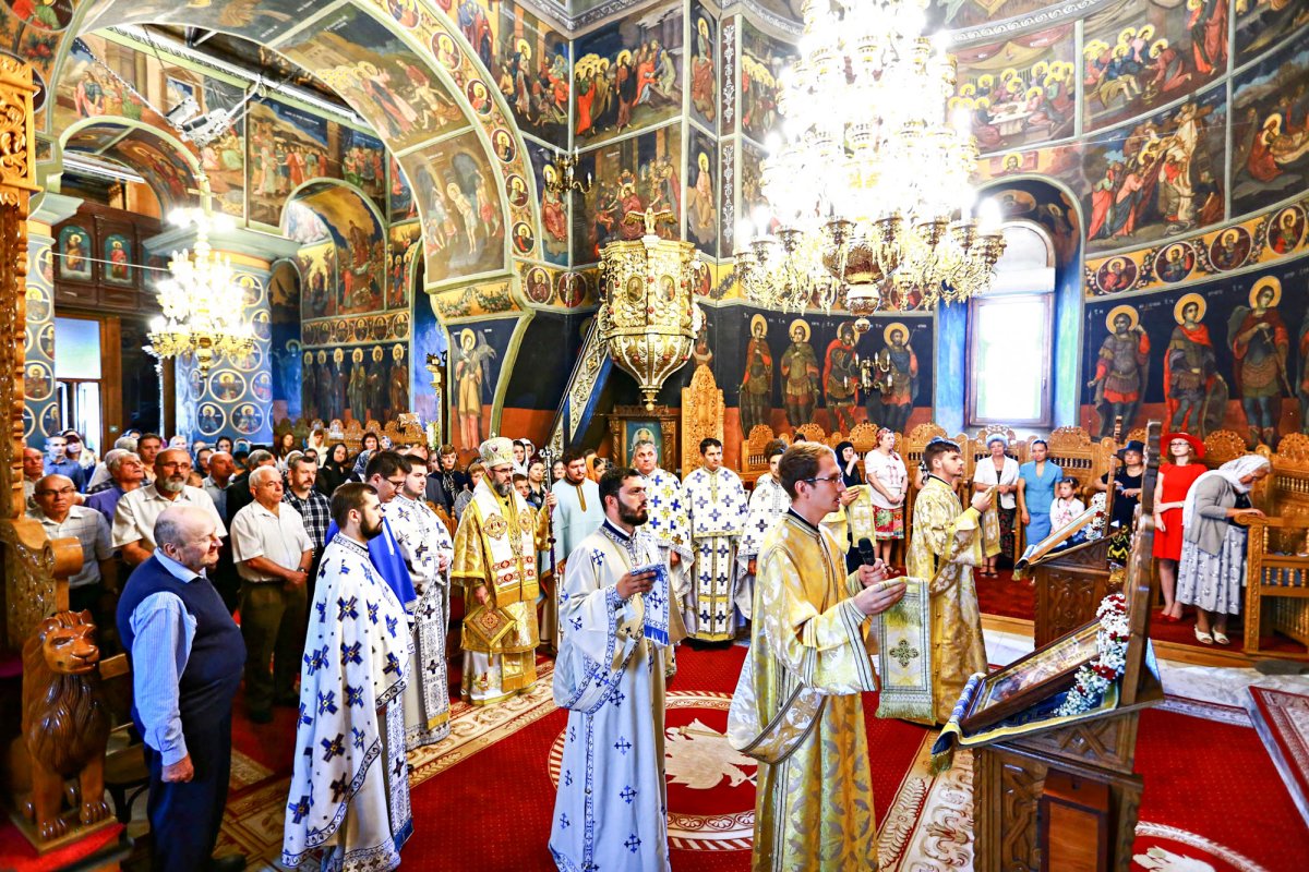 Hramuri şi pelerinaje în Muntenia şi Dobrogea 33780