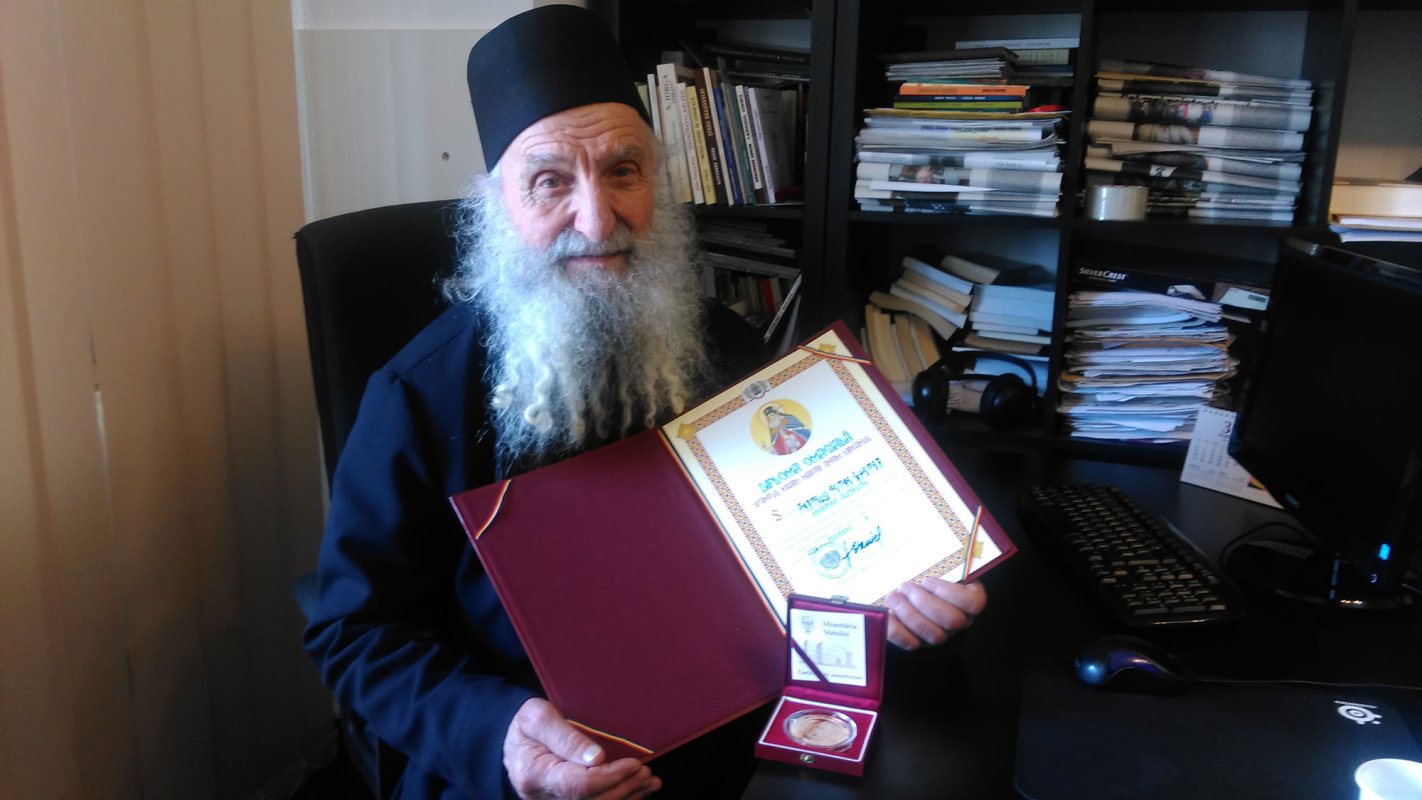 Bucuria de a scrie versuri pentru Dumnezeu 33726