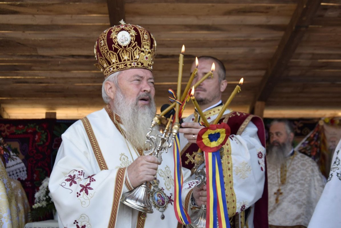 Hram la Mănăstirea de la Mărișel, județul Cluj 33679