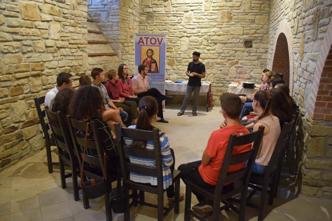 Tineri ortodocşi din Vaslui, implicaţi în festivităţile medievale 33650