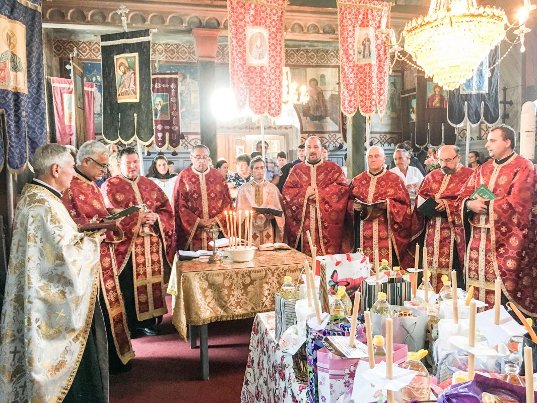 Cerc pastoral-misionar în parohiile Vidra și Căpruța din Arhiepiscopia Aradului 33625
