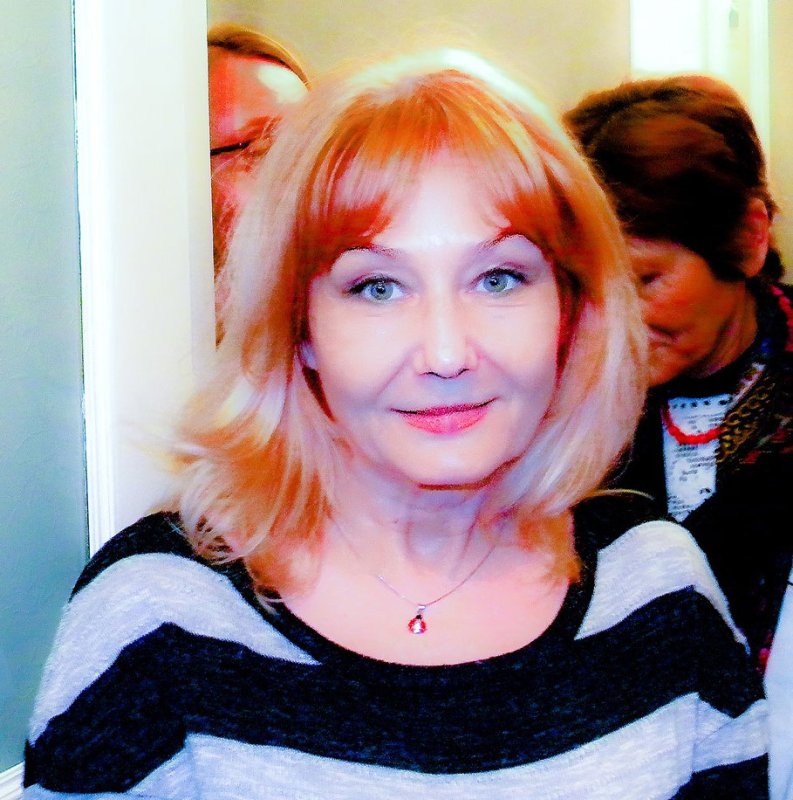 I N T E R V I U: „Nu putem trăi  în afara artei“ 33589