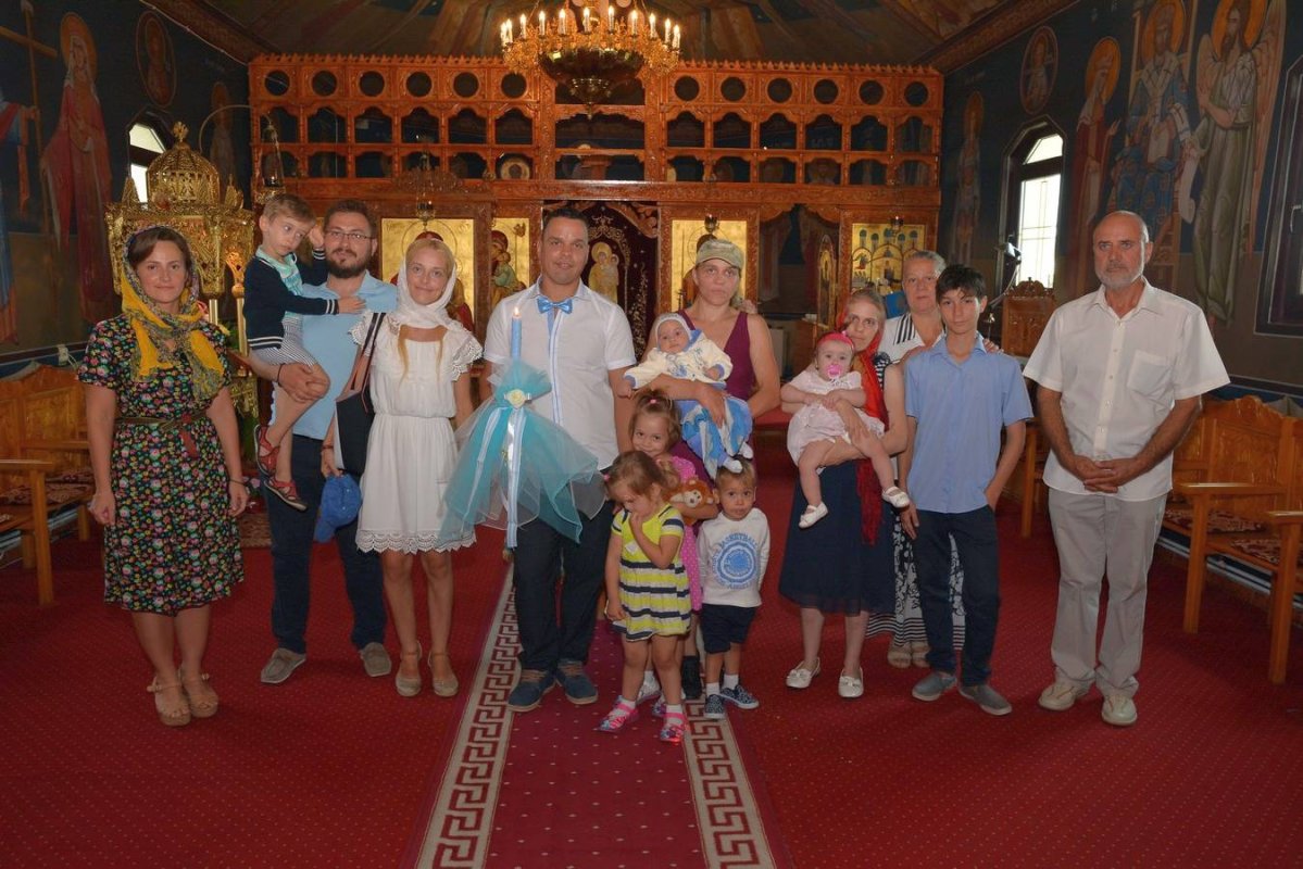 Eveniment de suflet la biserica din Ezăreni  33490