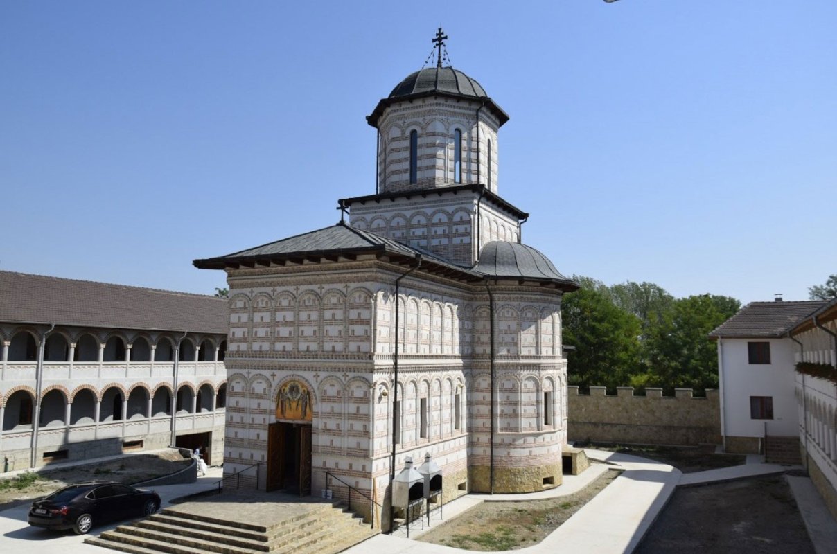 Mihai Viteazul a fost comemorat la Mănăstirea „Mihai Vodă” din Turda 33495