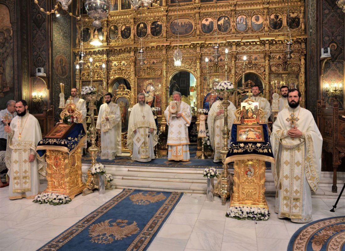 Slujire arhierească la Catedrala Patriarhală 33463