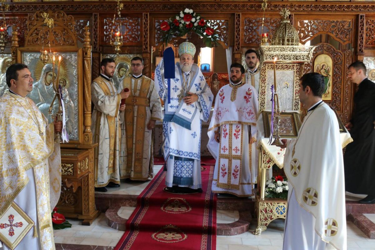 Slujiri arhierești în Muntenia și Dobrogea 33455