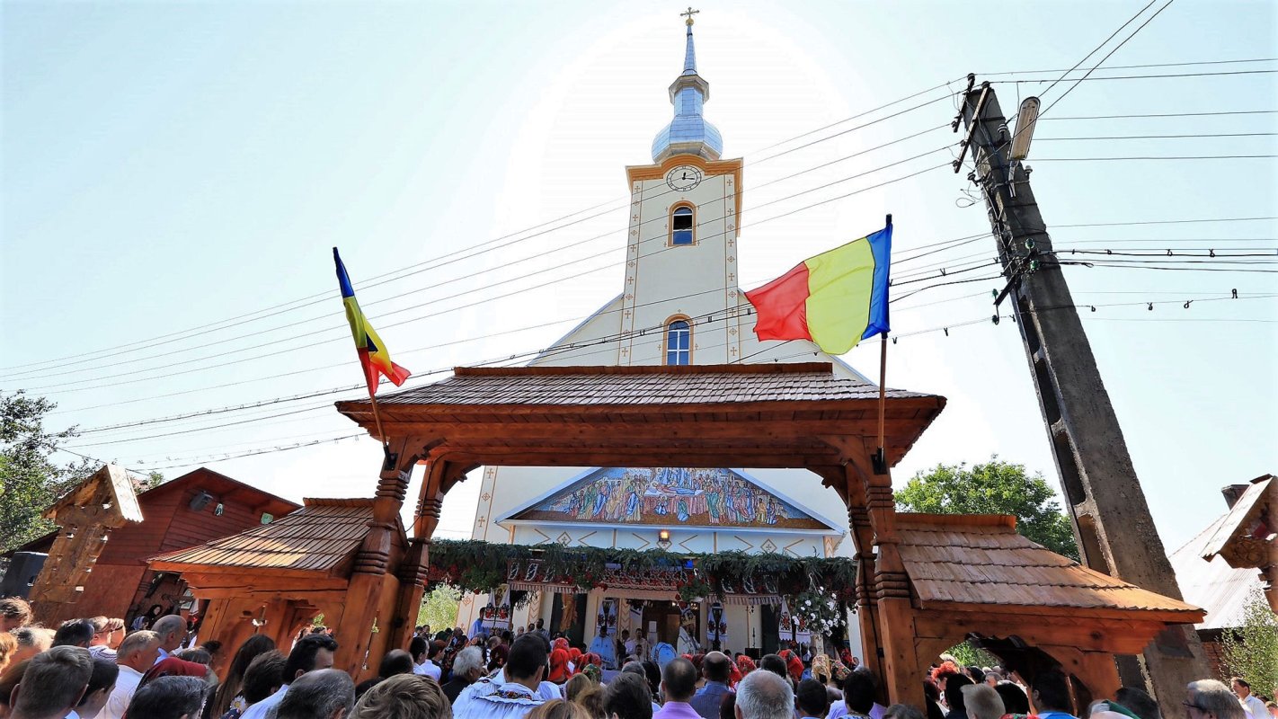 Slujiri arhierești și târnosiri în Duminica a 11-a după Rusalii 33424