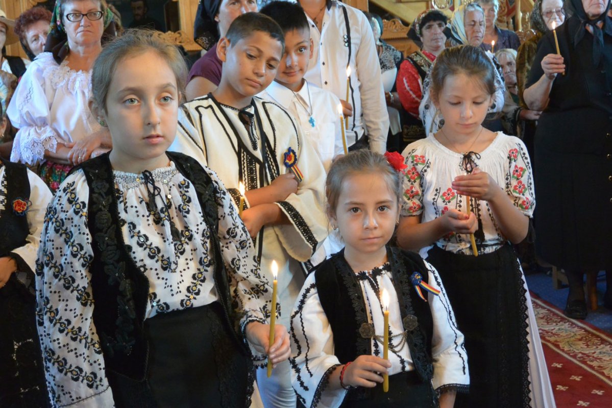 Slujiri arhierești și târnosiri în Duminica a 11-a după Rusalii 33426