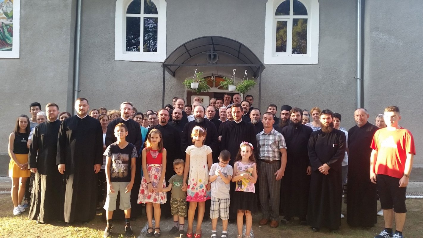 Întâlnire a preoților din Cercul pastoral-misionar Reșița Sud 33376